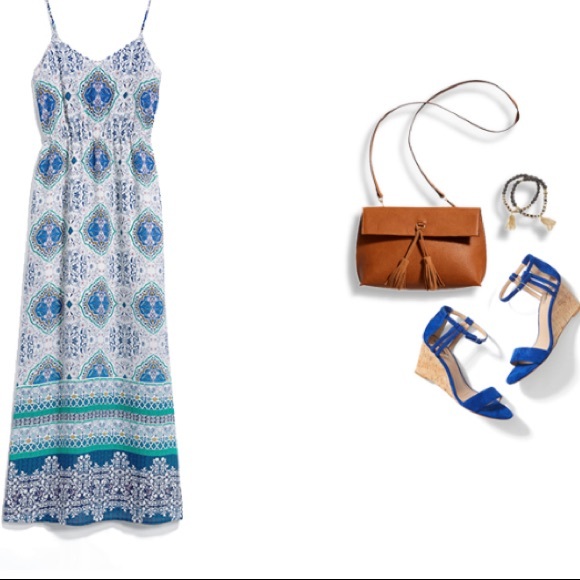 Skies Are Blue Lyna Maxi Dress - Picture 3 of 3